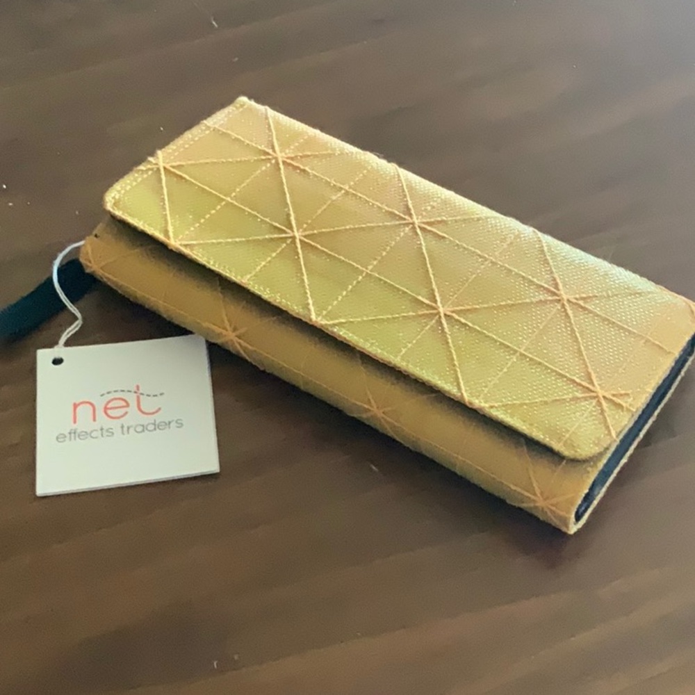 Net Effects Traders Clutch/Wallet